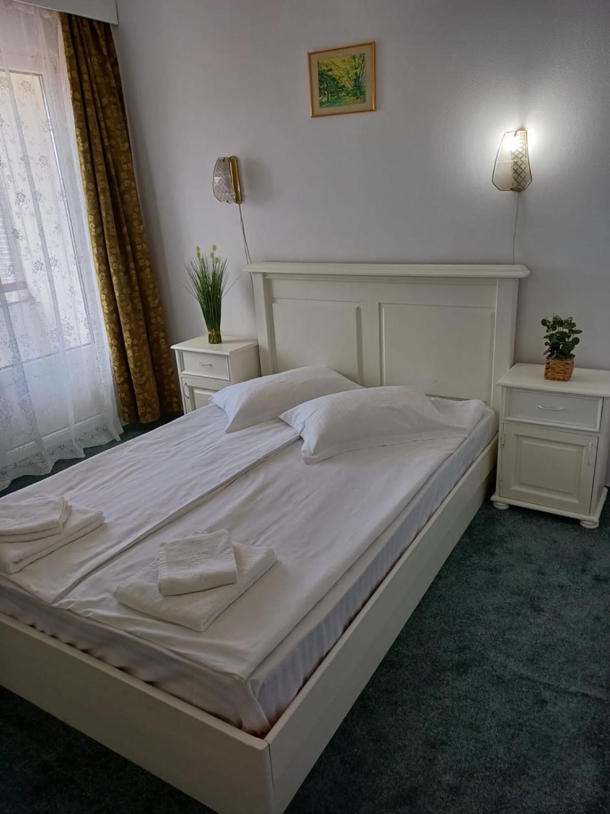 Hotel Hefaistos - Sovata Zewnętrze zdjęcie