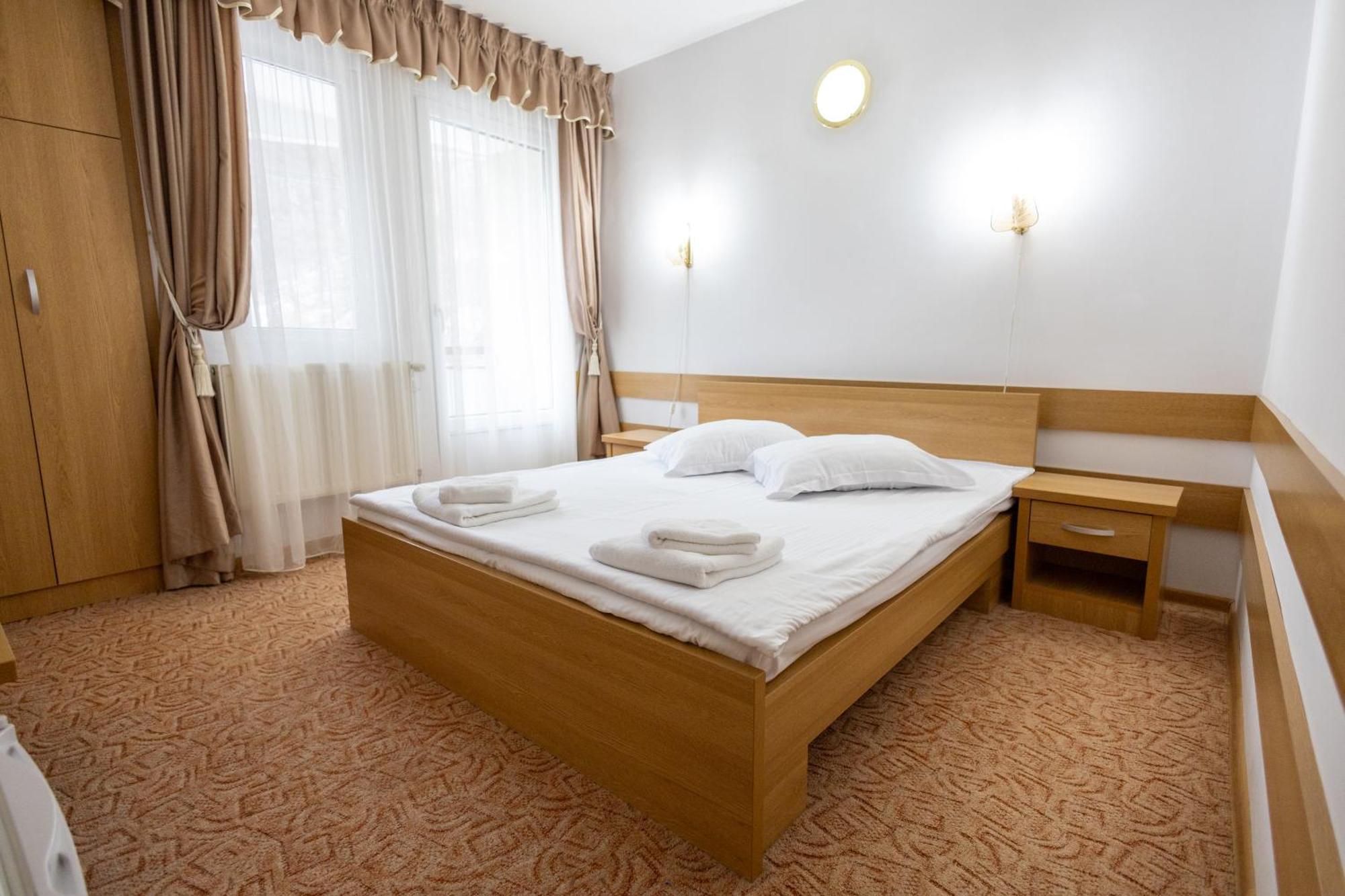 Hotel Hefaistos - Sovata Zewnętrze zdjęcie