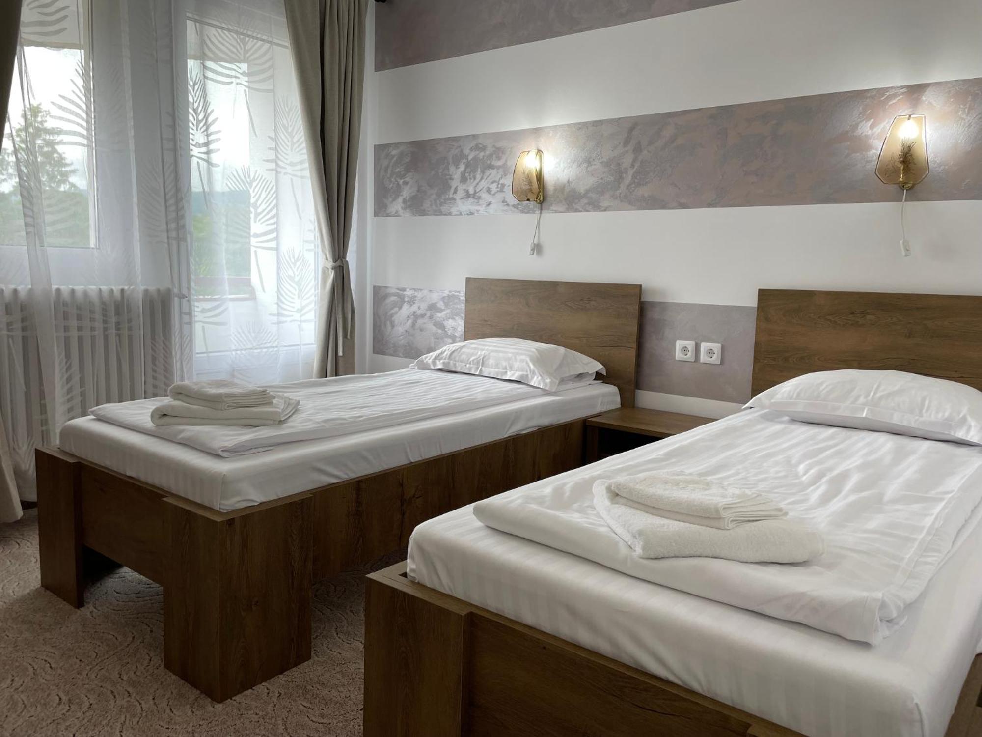 Hotel Hefaistos - Sovata Zewnętrze zdjęcie