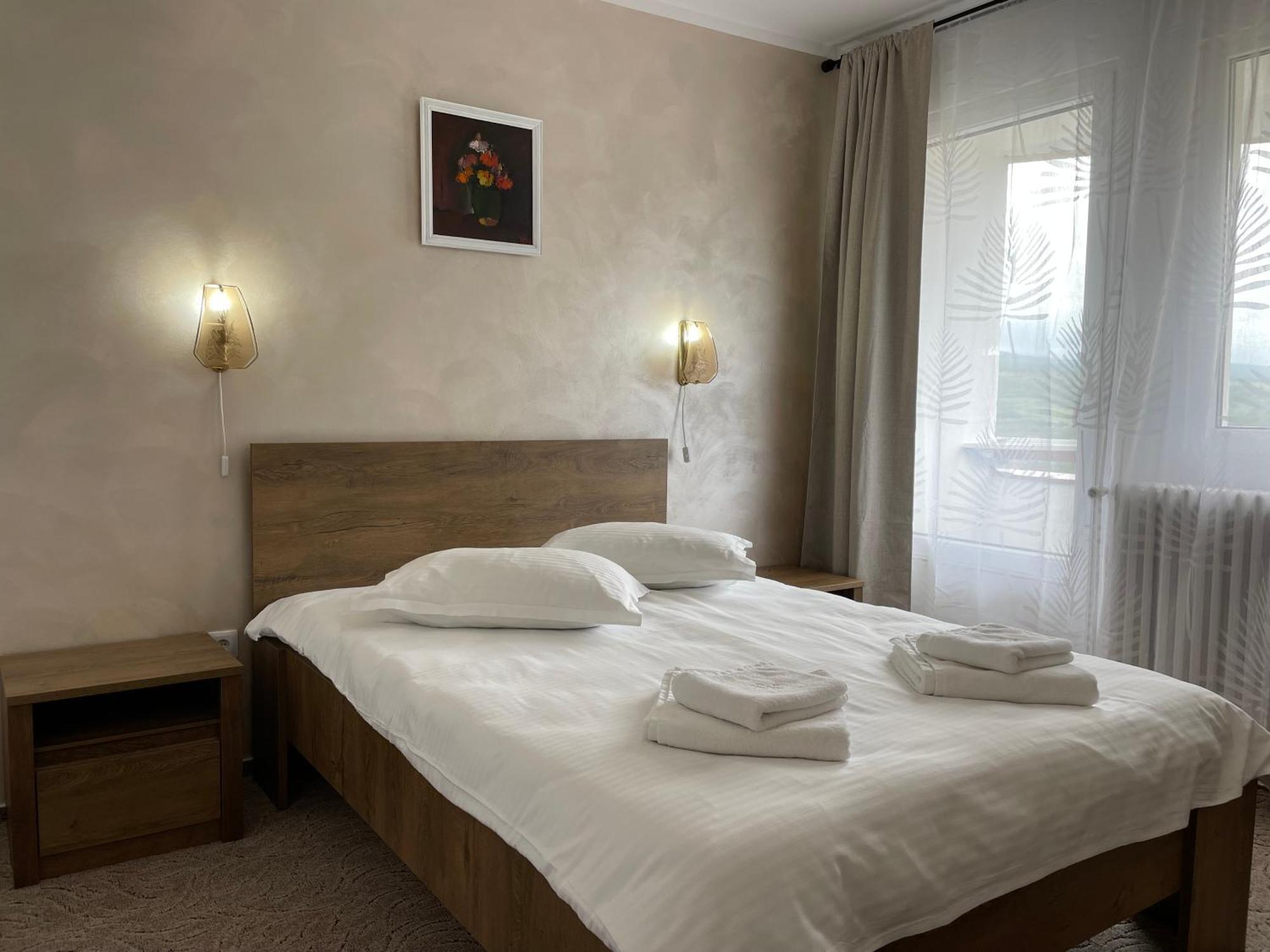 Hotel Hefaistos - Sovata Zewnętrze zdjęcie